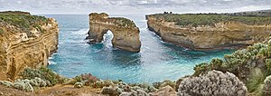 Island Archway, Great Ocean Rd, Victoria, Australia - Nov 08.jpg